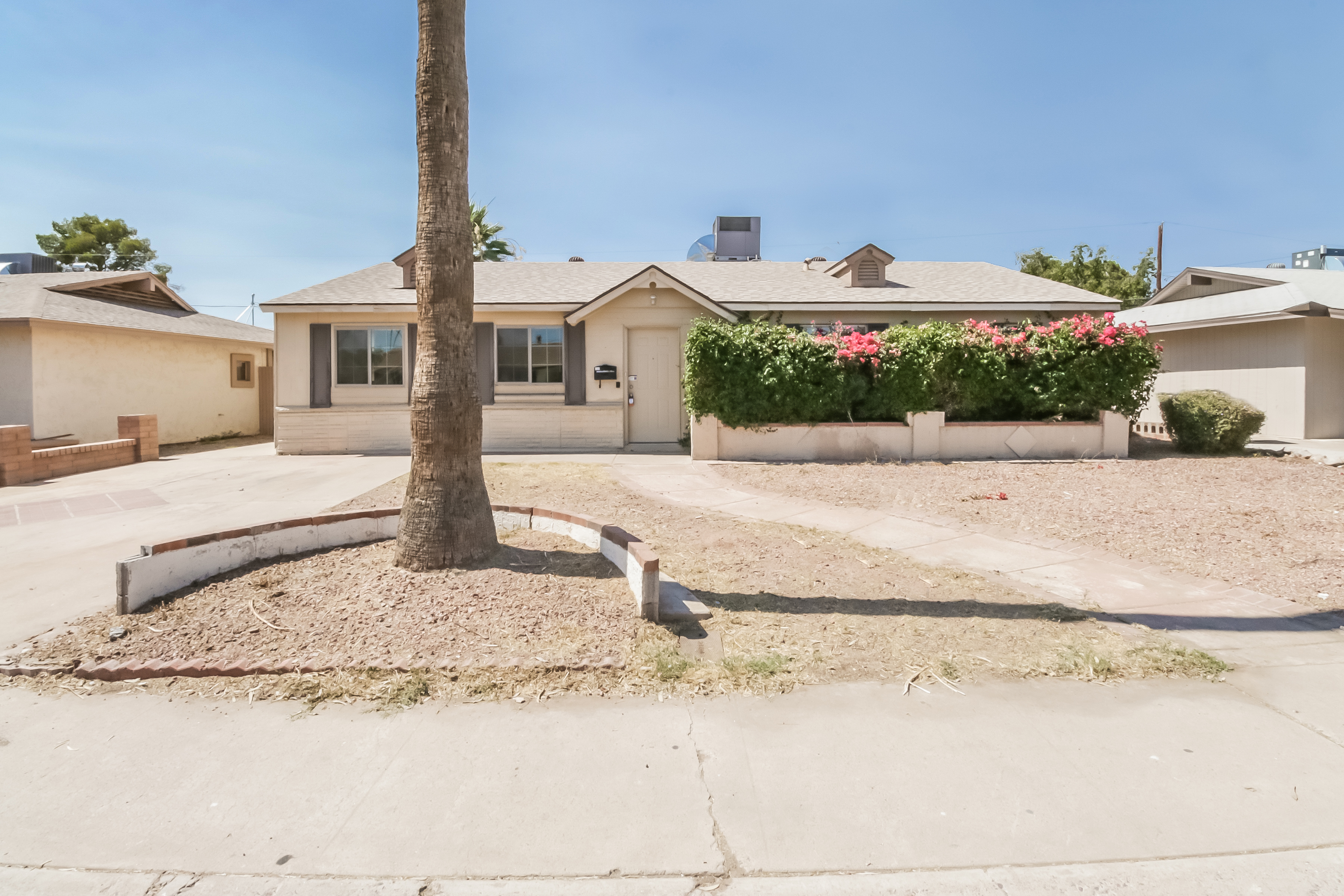 6232 W Rose Ln Glendale, AZ 85301